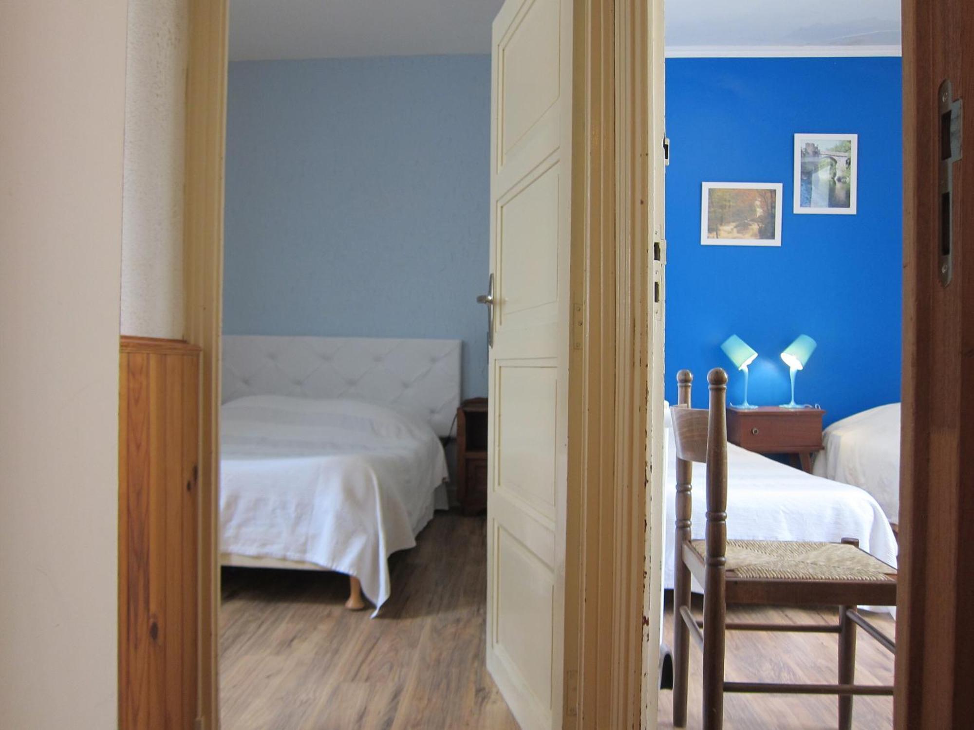 Auberge Des Deux Rivieres Seix 部屋 写真
