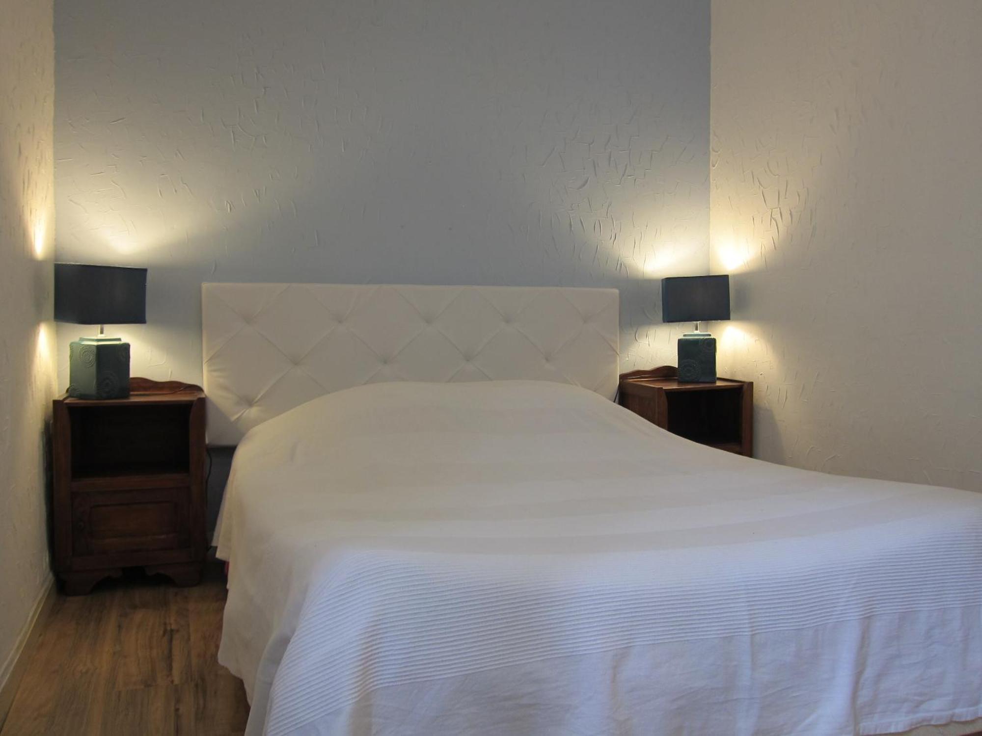 Auberge Des Deux Rivieres Seix 部屋 写真
